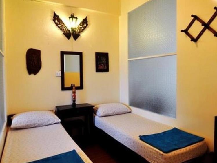 Albergue Yha Bangkok Airport Bang Phli Exterior foto