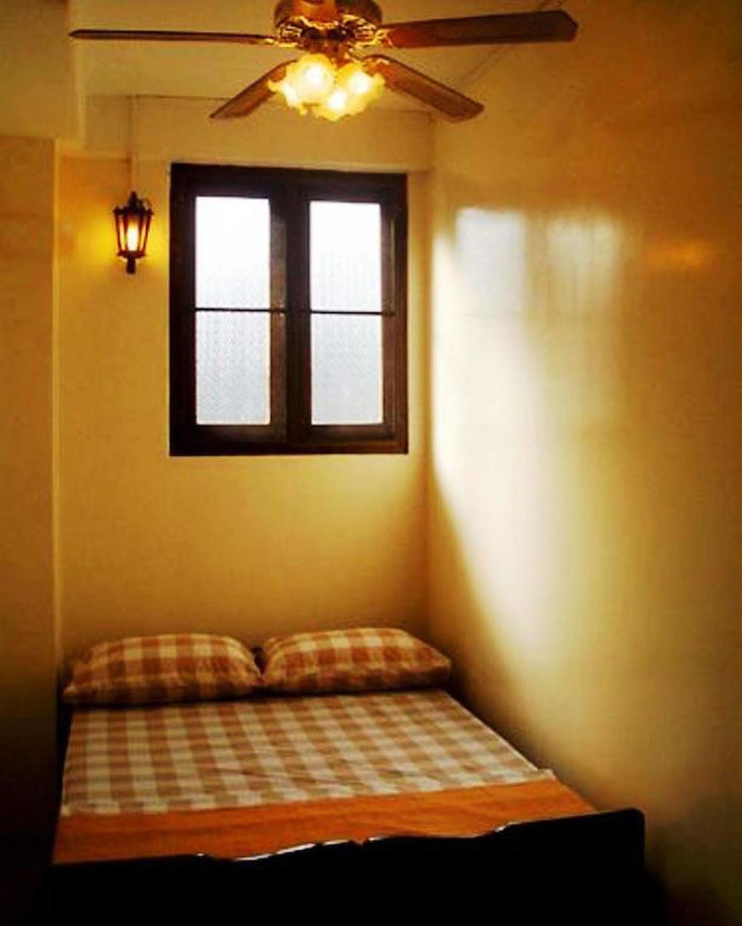 Albergue Yha Bangkok Airport Bang Phli Exterior foto