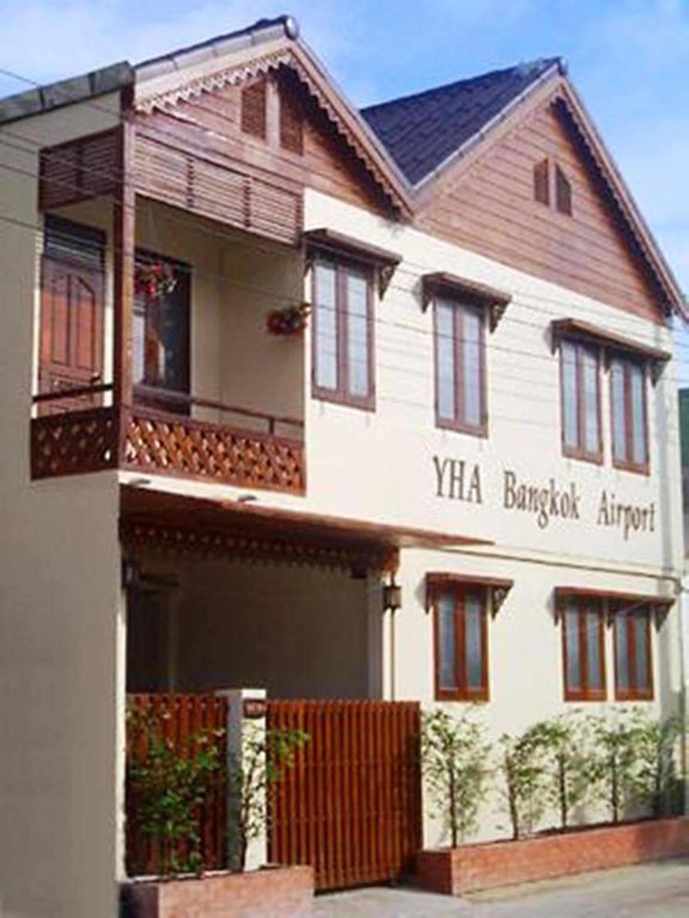 Albergue Yha Bangkok Airport Bang Phli Exterior foto