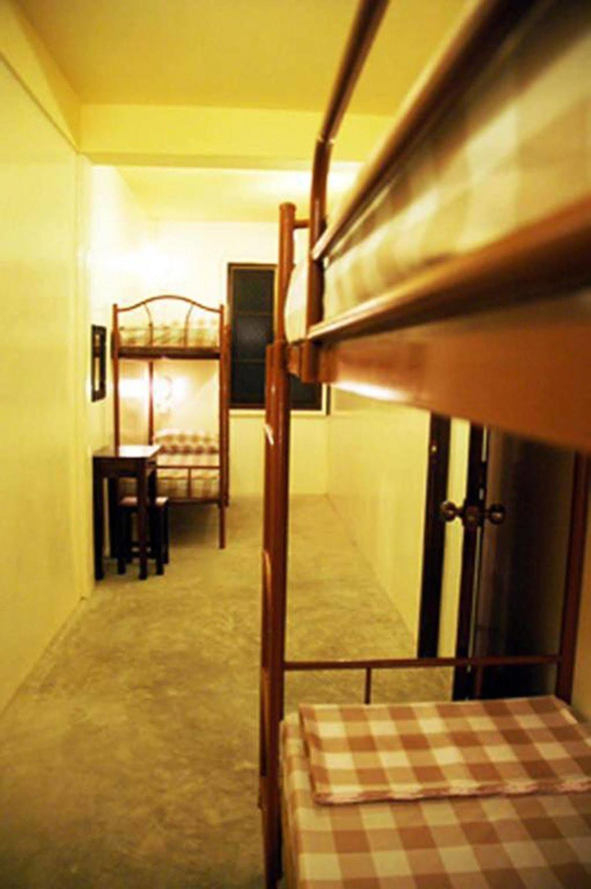 Albergue Yha Bangkok Airport Bang Phli Exterior foto